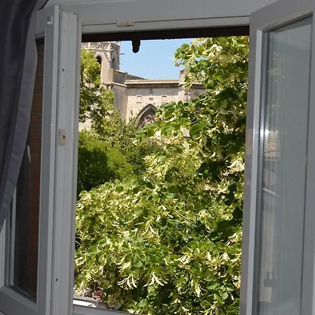 Les Corps Saints Hotel